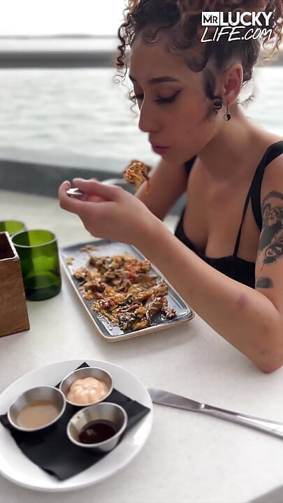 Shoot Your Shot with Chloe and Kira