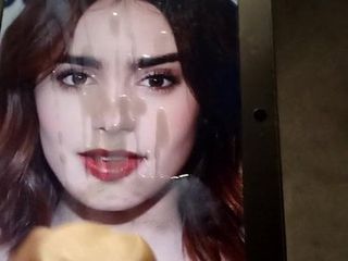 Lily Lily Collins riesiger Sperma-Tribut (Anfrage)