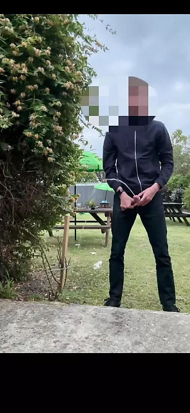 Super desperate to pee