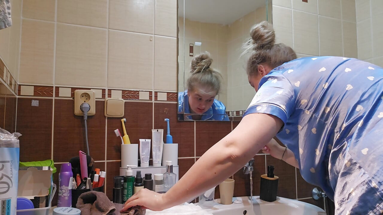 Evening Skincare Routine