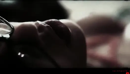 Hannah Shaw ilk lastik deneyimini yaşıyor
