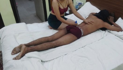 Indische vrouw diepe pijpbeurt massage deel 1