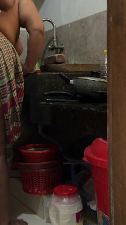 Indian Hot Mallu Ass Fucked In Kitchen When She Was Cooking (Part:2) | Clip 2