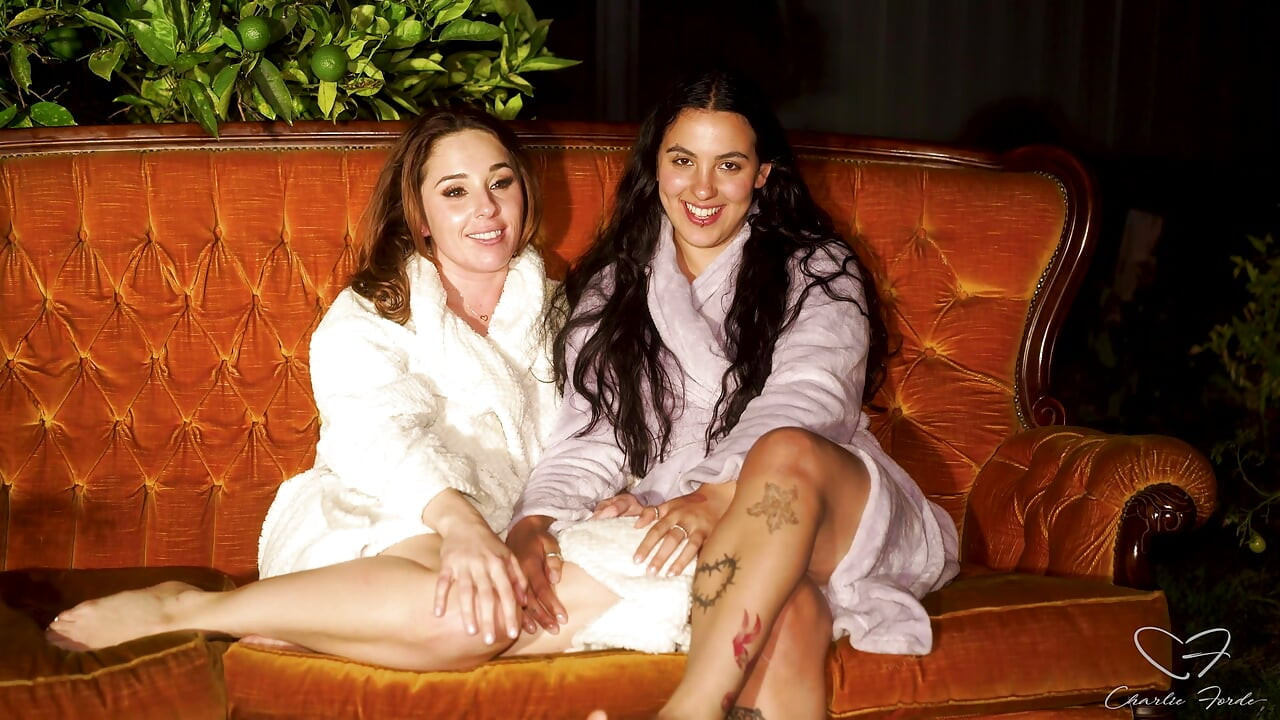 インタビュー:One Night Stands And Pissing Featuring Nova Hawthorne、Arcadia。