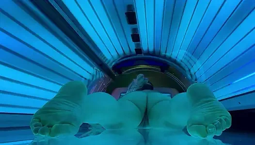 Voyeur Exhibitionist tanning Wife Milf Veronica Beach Close-Up