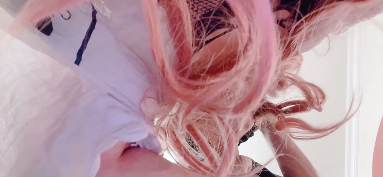 My hot big ass secretary wants to earn more money