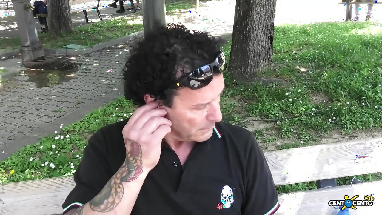 Pussy with Drool Put the Bean in It