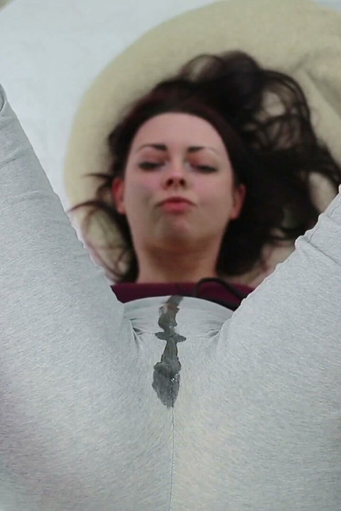 Grey Yoga Pants Pissing
