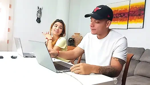 En iyi arkadaşımla seks yapıyorum.