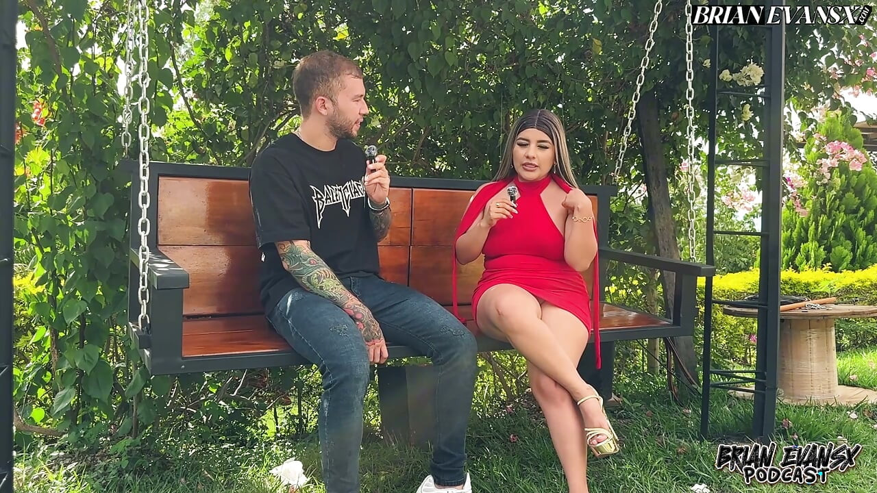 Blonde Colombian Naty Delgado has a podcast that ends with outdoor sex - Brian Evansx