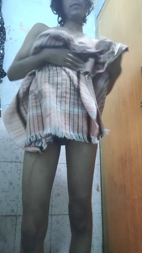 Full nude body showing in bathroom India desi cross dresser ass fingers gay boy cd village smoll boobs show
