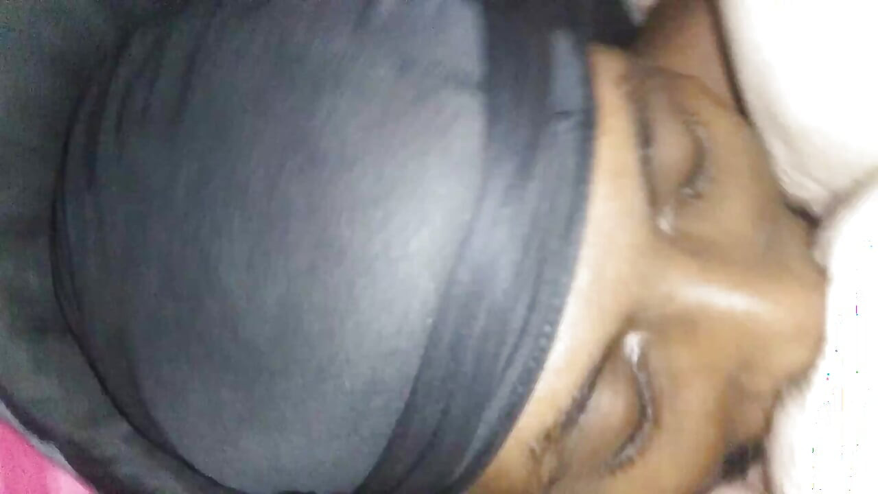 Міжрасовий секс 69