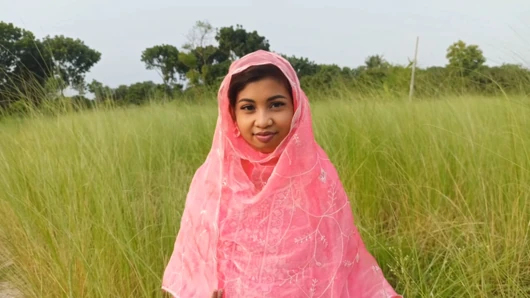Draußen treffen bangladesch echte betrügen von ehemann und affäre mit schwager volles romantisches sexvideo genießen