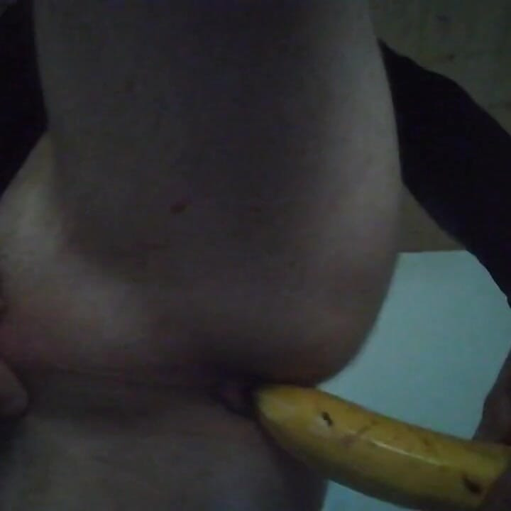 TS Bananas Trip to Ass