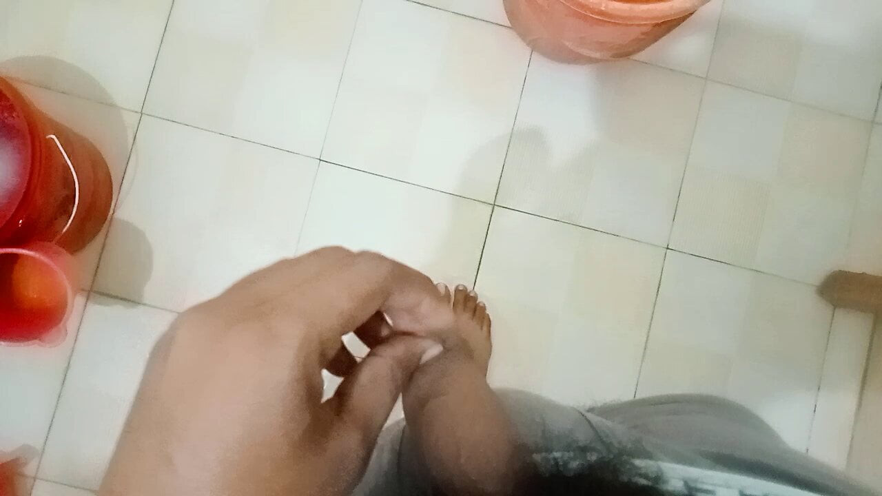 色情