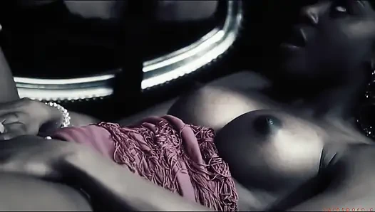 Jasmine webb suka banget sama kontol besar pria kulit hitam
