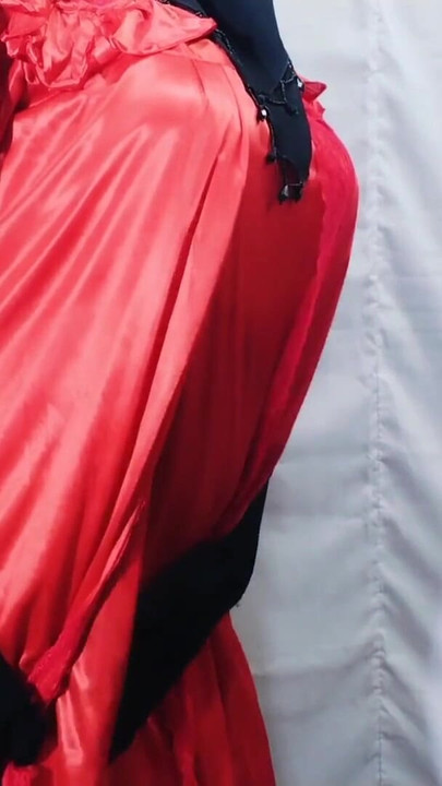 ベンガルの村出身の美しい継母 | クリップ 1