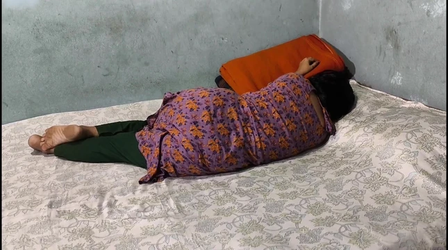 First Time Fuck Village Aunty At Storeroom bangla