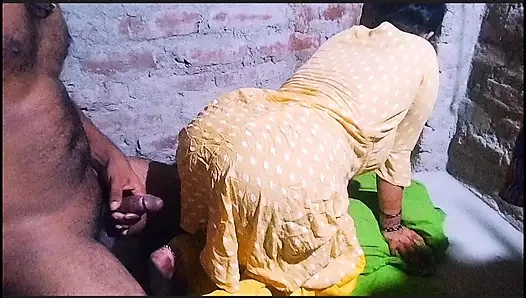 Seks gaya doggy desi heena bhabhi dengan suara jernih