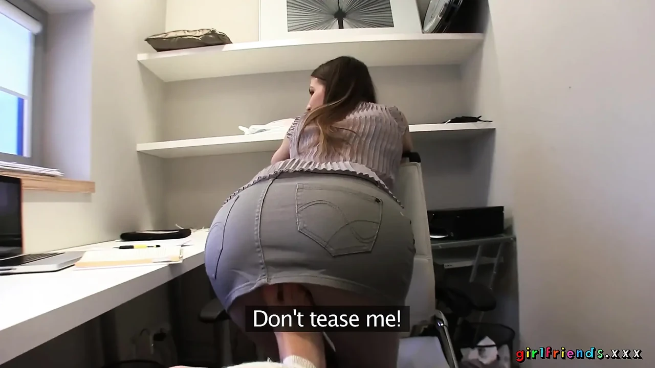 Girlfriends XXX - Licking Her Friend's Pussy at Work