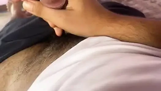 Siyah yarak boşalma videosu