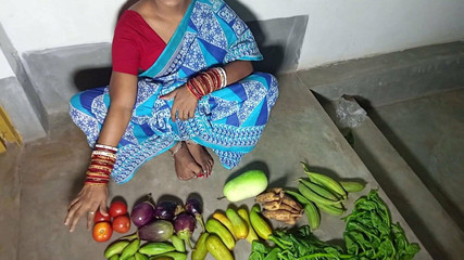 India vende verduras tiene sexo duro en público con tío