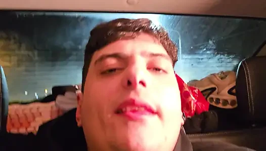 Ein doppelter blowjob im auto meiner freundin, SCHMUTZIGE MORBIDE MÄDCHEN