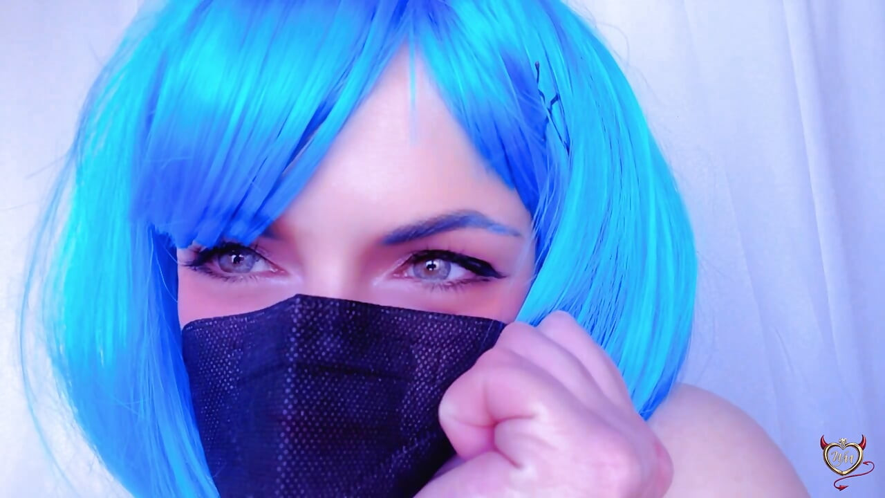 REM COSPLAY ReZero in the shower shaves her juicy pussy and plays with small pink dildo. SQUIRT ORGASM