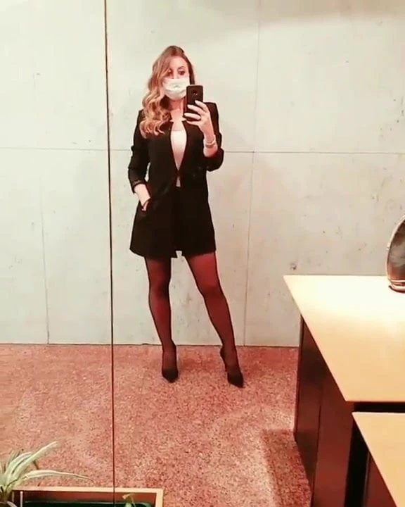 Argentina MILF stockings high heels