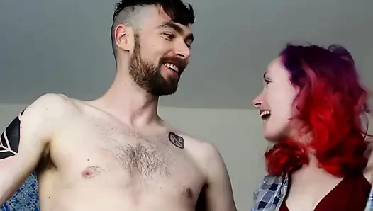 Von einem heißen Alpha-paar, sissy-demütigungs-fantasie zum cuckold gemacht und feminisiert