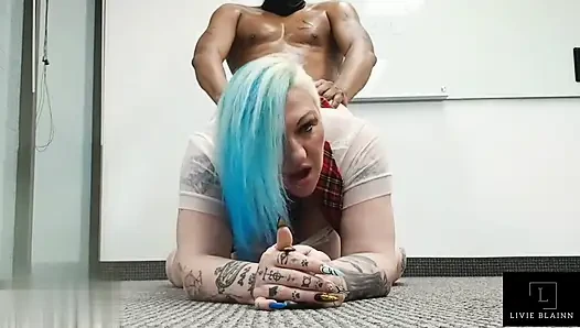 Livie Blainn College Mrluckyluck
