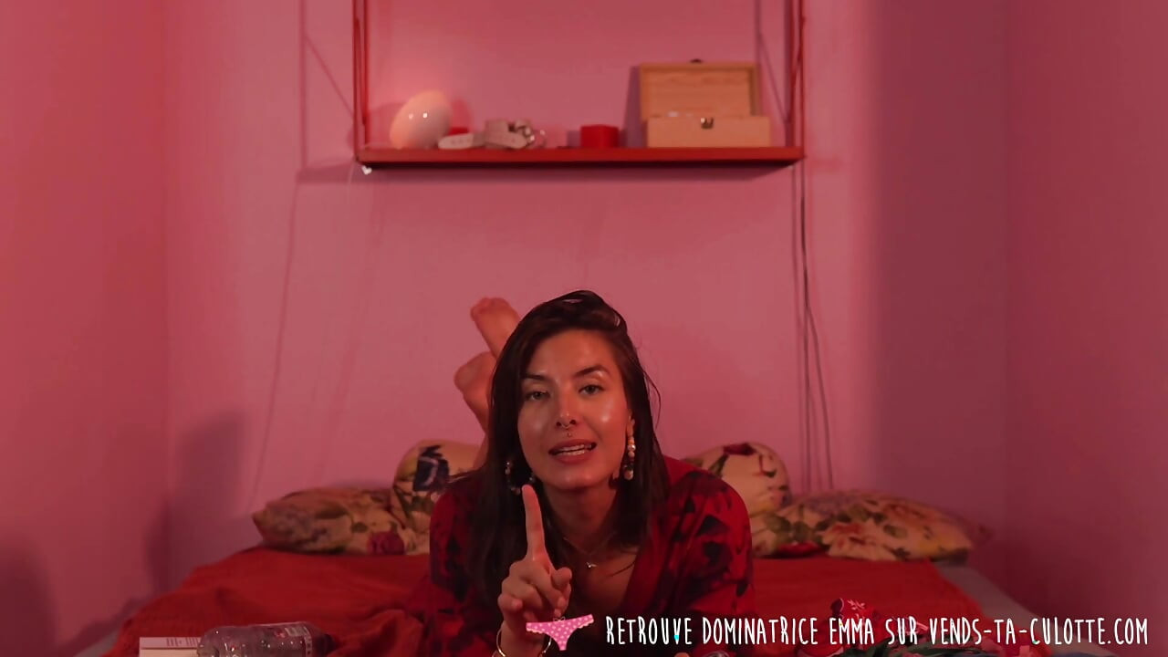Vends-ta-culotte - Hot French girl shows you her latest sexy lingerie purchases by trying them on in front of you