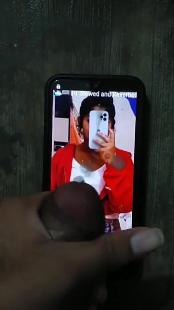 Jaw-dropping moment from "Hasini Anvi cumtribute"