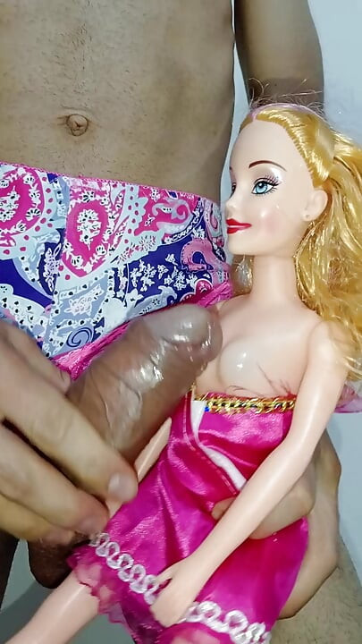 RUSKO DRKANJE MOJE DJEVOJKE LILY, VELIKI KURAC I VENOZA, SEKS LUTKA, FETIŠ LUTKA, VRUĆA POKORNA KURVA