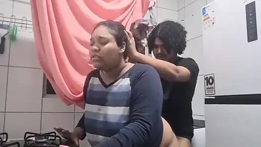 Üvey annem beni banyo yapmak için çağırıyor