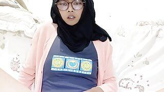 MaureenNadh - Hijab Asian Skinny Squirting On Chastity While Dildo Ride.