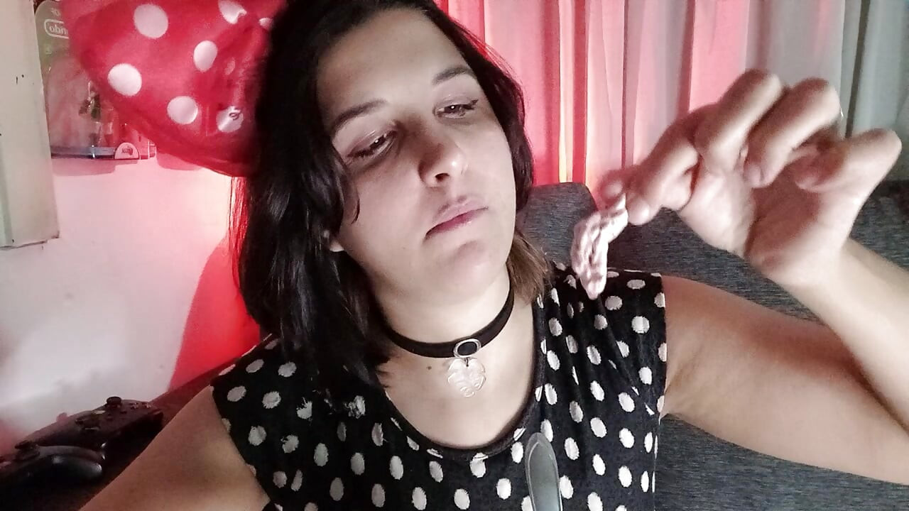 Fazendo uma bagunça de chiclete - Minnie Outfit - Bunny Looner
