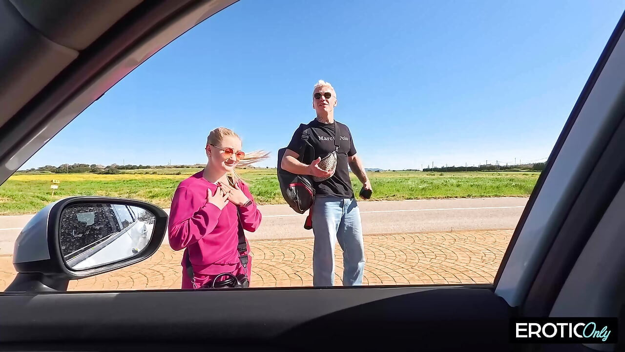 लालसा: 20 वर्षीय बेब को अनुभवी बूढ़े आदमी द्वारा जोरदार लिया जाता है