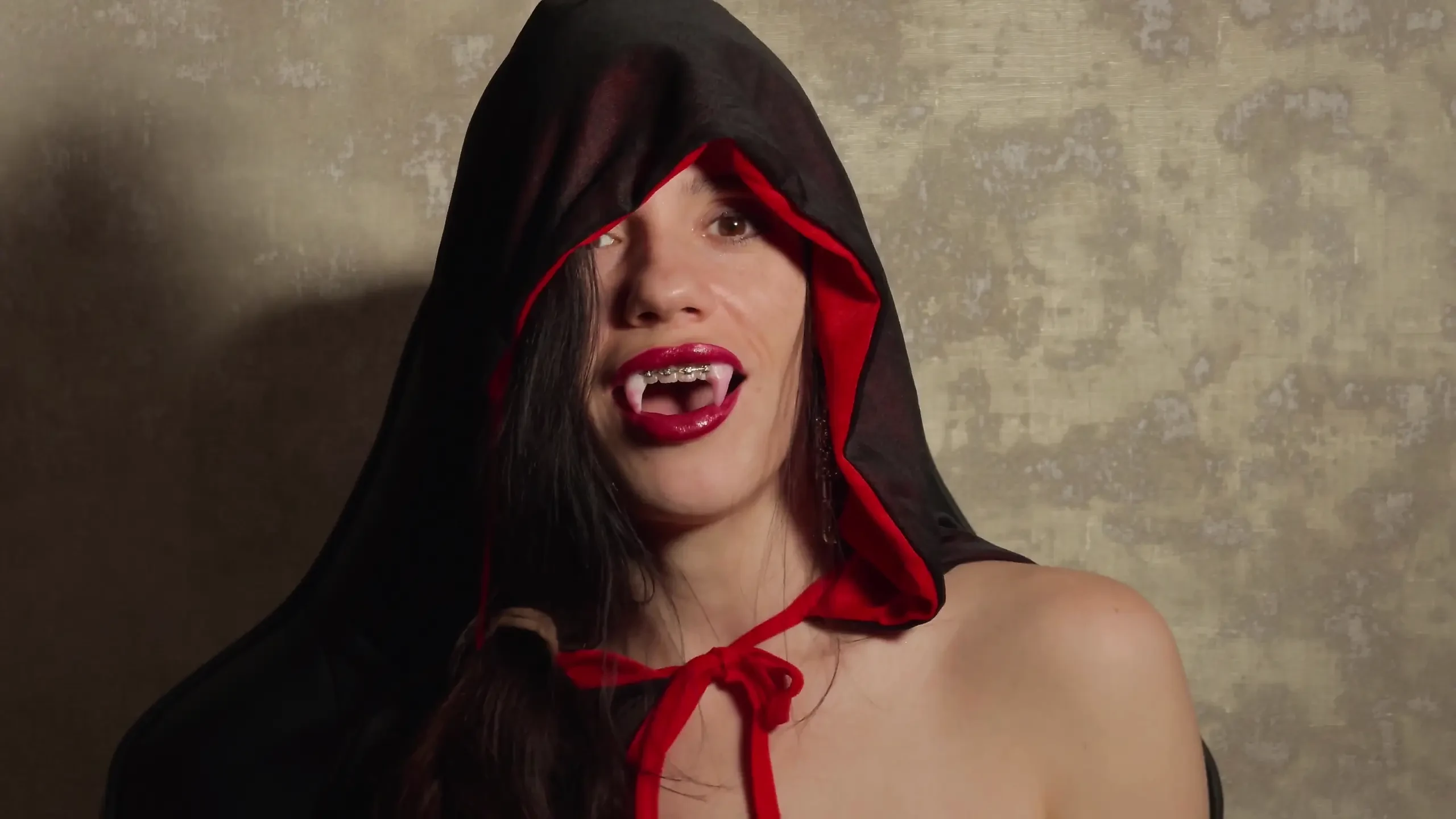 Onlayn onalar bilan ertalab jinsiy aloqa