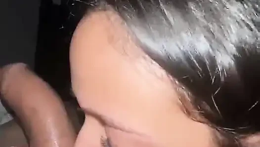 Patronumun yarağını emdim ve götüme vurdu