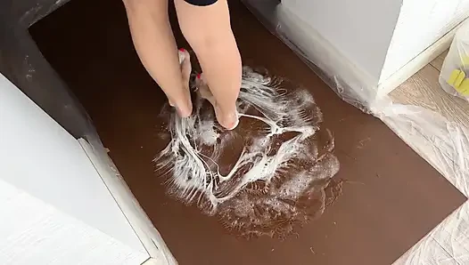 Barefoot Stuck in a Sticky Glue