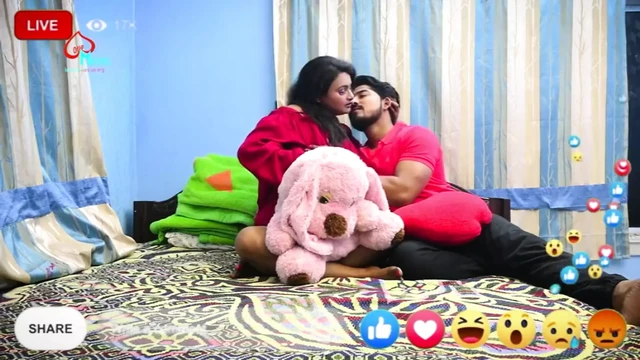 I Forgot that I am Live Streaming and Fucked By Boyfriend