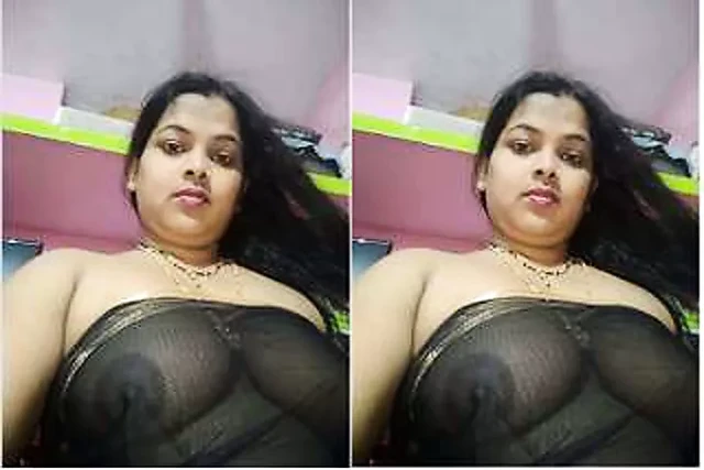 Today Exclusive- Sexy Odia Bhabhi Blowjob and...