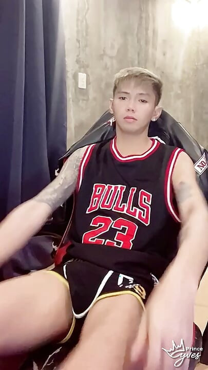 HORNY ASIAN INKED BOY TEASING, NIPPLE PLAY, MASTURBATING FOR HIS VIEWERS