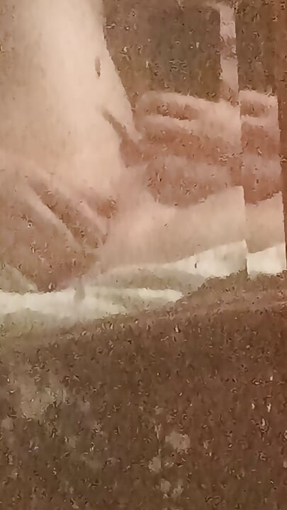 I fuck myself with a gas bottle