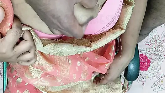 Neighbours Bhabhi sex with cousin