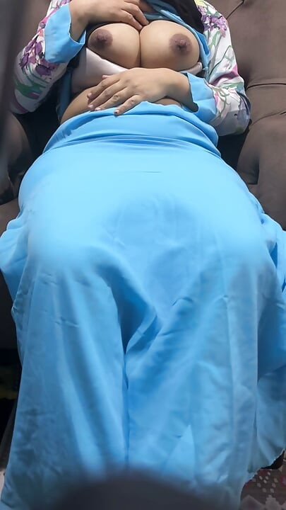 Ustazah surrenders body for money Part 1
