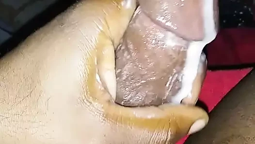 Ben bir nutt bust kadar okşayarak