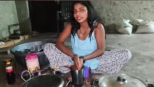 Desi Village Stiefschwester kam vom Markt und sie sah, wie sie ihrem schwager half, indianAlexaQueen zu masturbieren