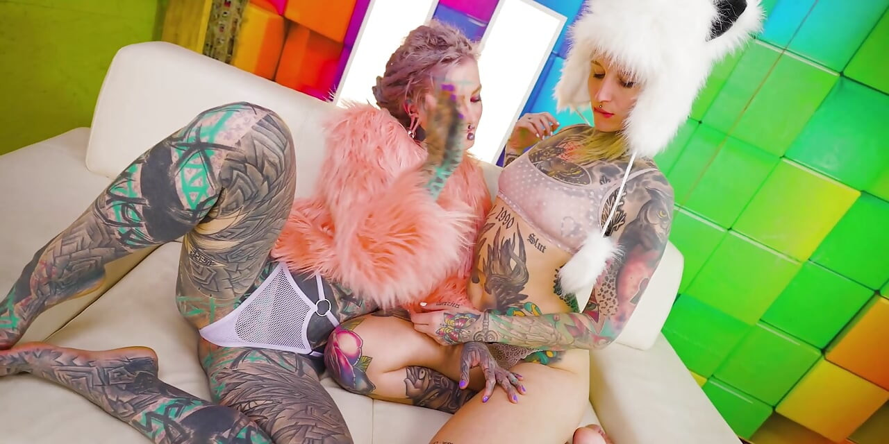 GGBB Anal DAP og DP Foursome med dobbel blowjob og rumpe til munn